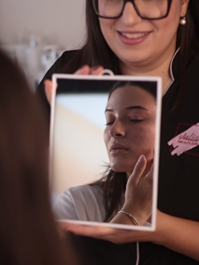 Un momento di ascolto e consulenza da Julia Beauty Lab